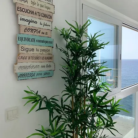 Ocean Apartment *